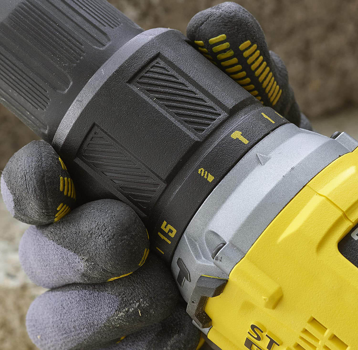 Дрель-шуруповерт аккумуляторная бесщеточная ударная STANLEY FATMAX SFMCD715D2K