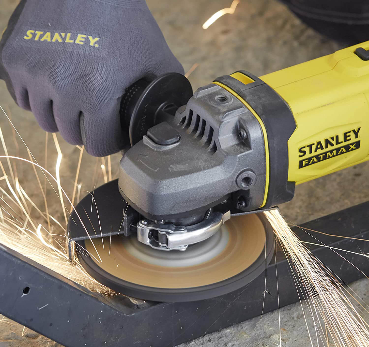 Набор аккумуляторных инструментов STANLEY FATMAX SFMCK469M2