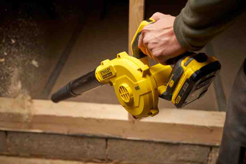 Воздуходувка аккумуляторная STANLEY FATMAX SFMCBL01B