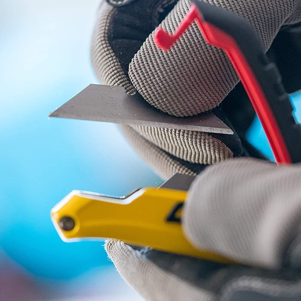 Нож FatMax® складной с выдвижным лезвием для отделочных работ STANLEY 0-10-825